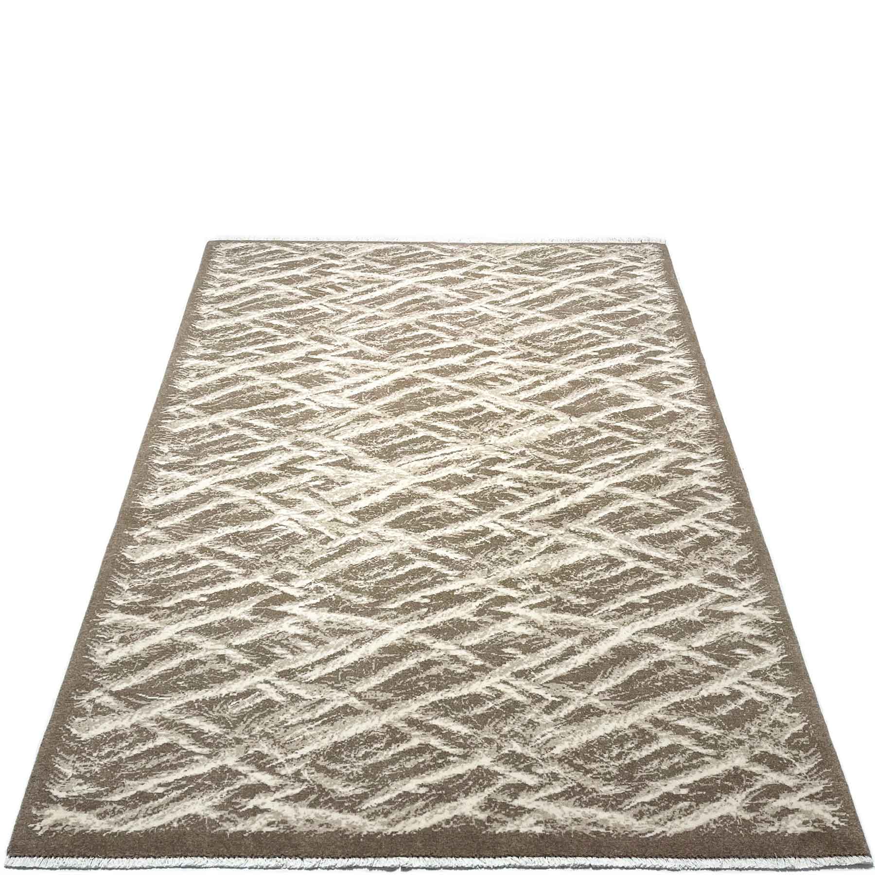 WOOL-&-SILK-Self-Colored-881-2